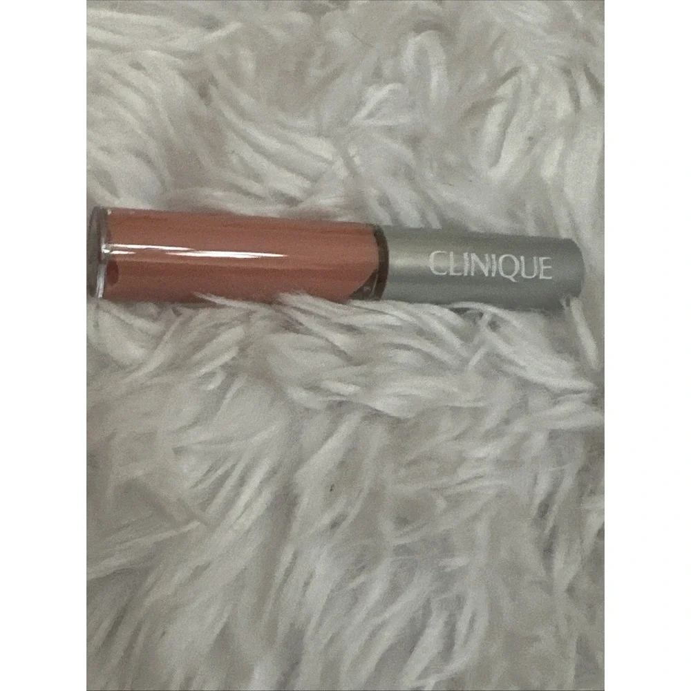Clinique Pop Plush Creamy‎ Lip Gloss #06 Bubblegum 0.07 Fl Oz NEW Brand new